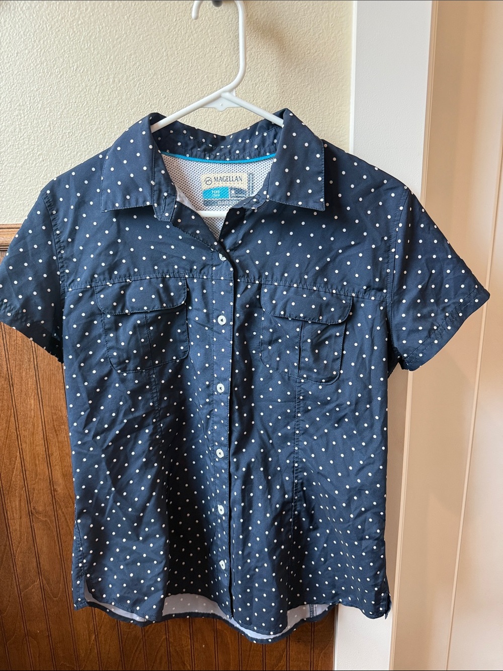 Magellan Outdoors Navy with White Polka Dots Short-Sleeve Button-Front Shirt